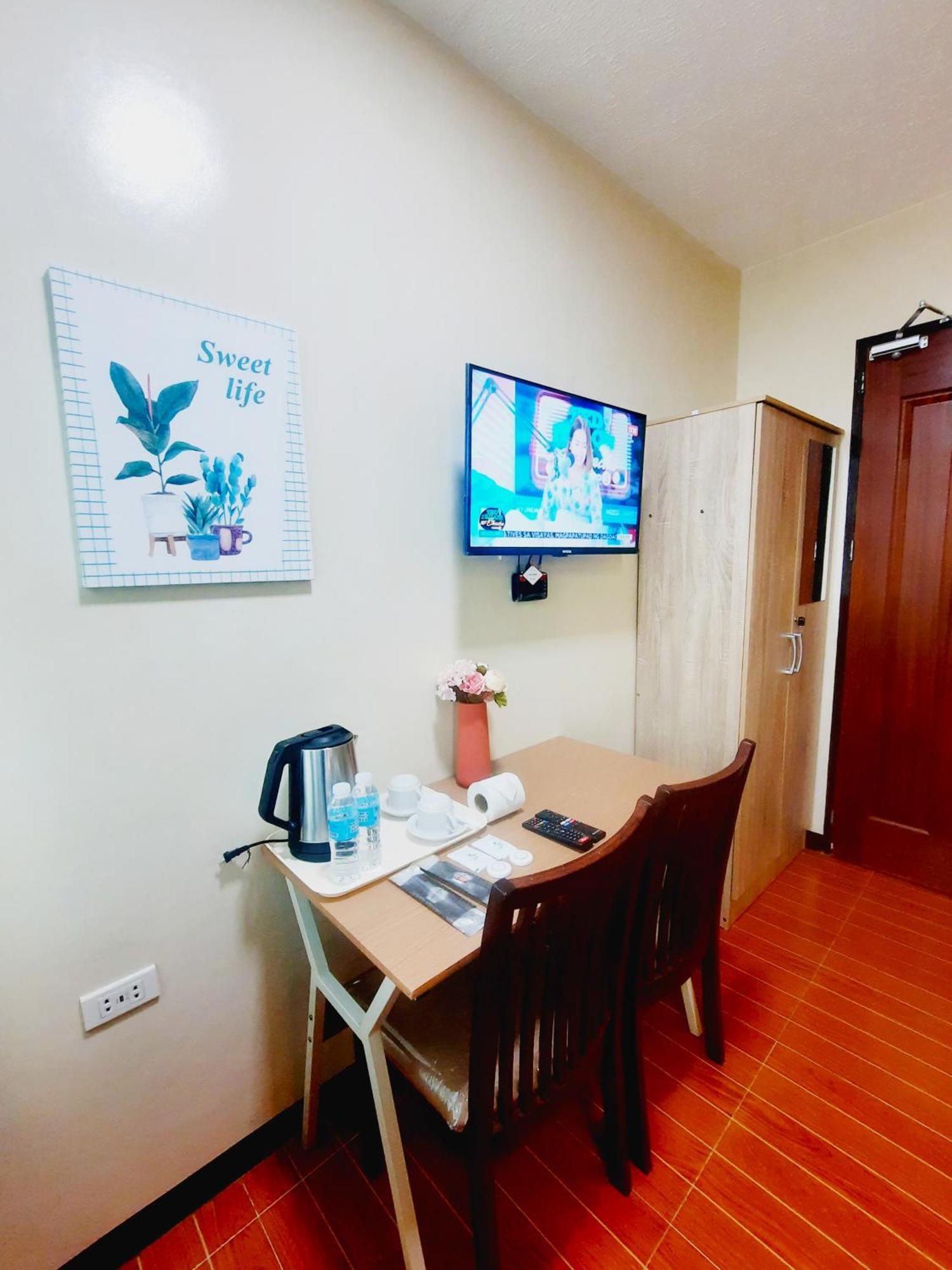 B&J Guesthouse And Tours Tagbilaran Exterior foto